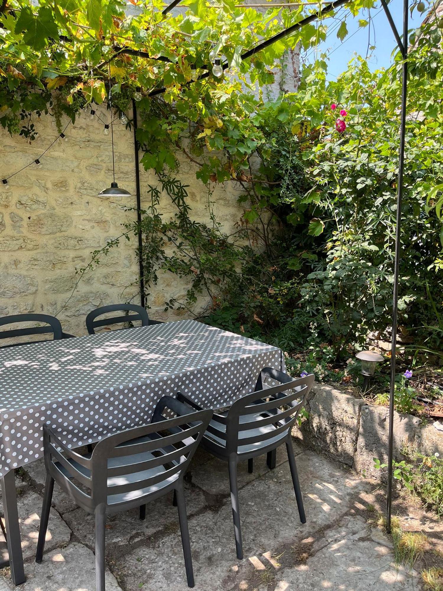 Charmante Maison De Village Senaillac-Lauzes Экстерьер фото